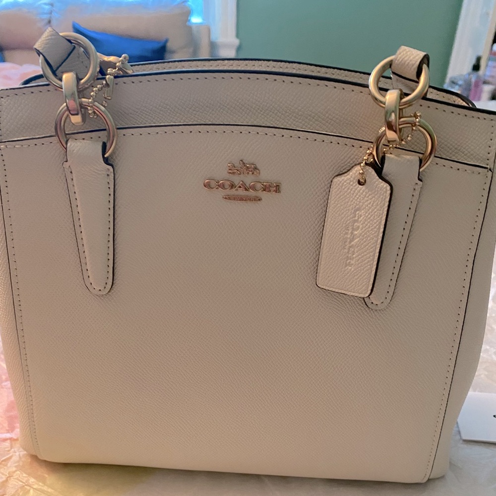 AUTHENTIC COACH WHITE BAG